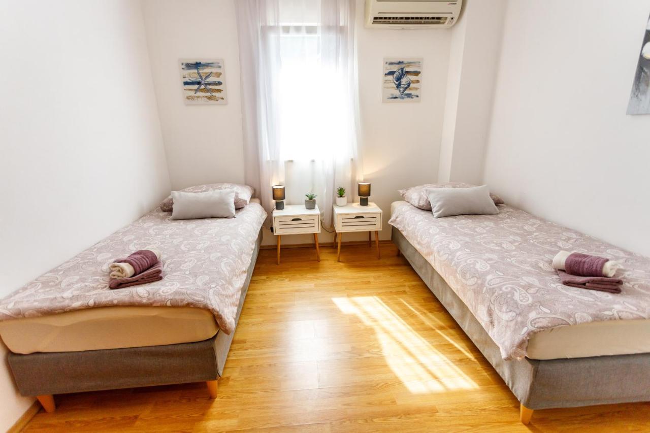 מילנה Nono Jure , Private Pool & Sauna מראה חיצוני תמונה