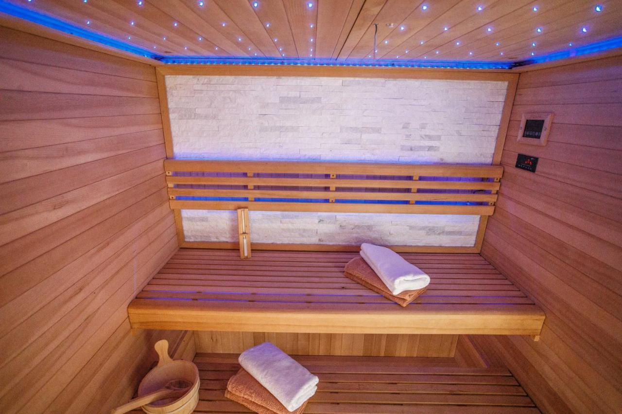 מילנה Nono Jure , Private Pool & Sauna מראה חיצוני תמונה