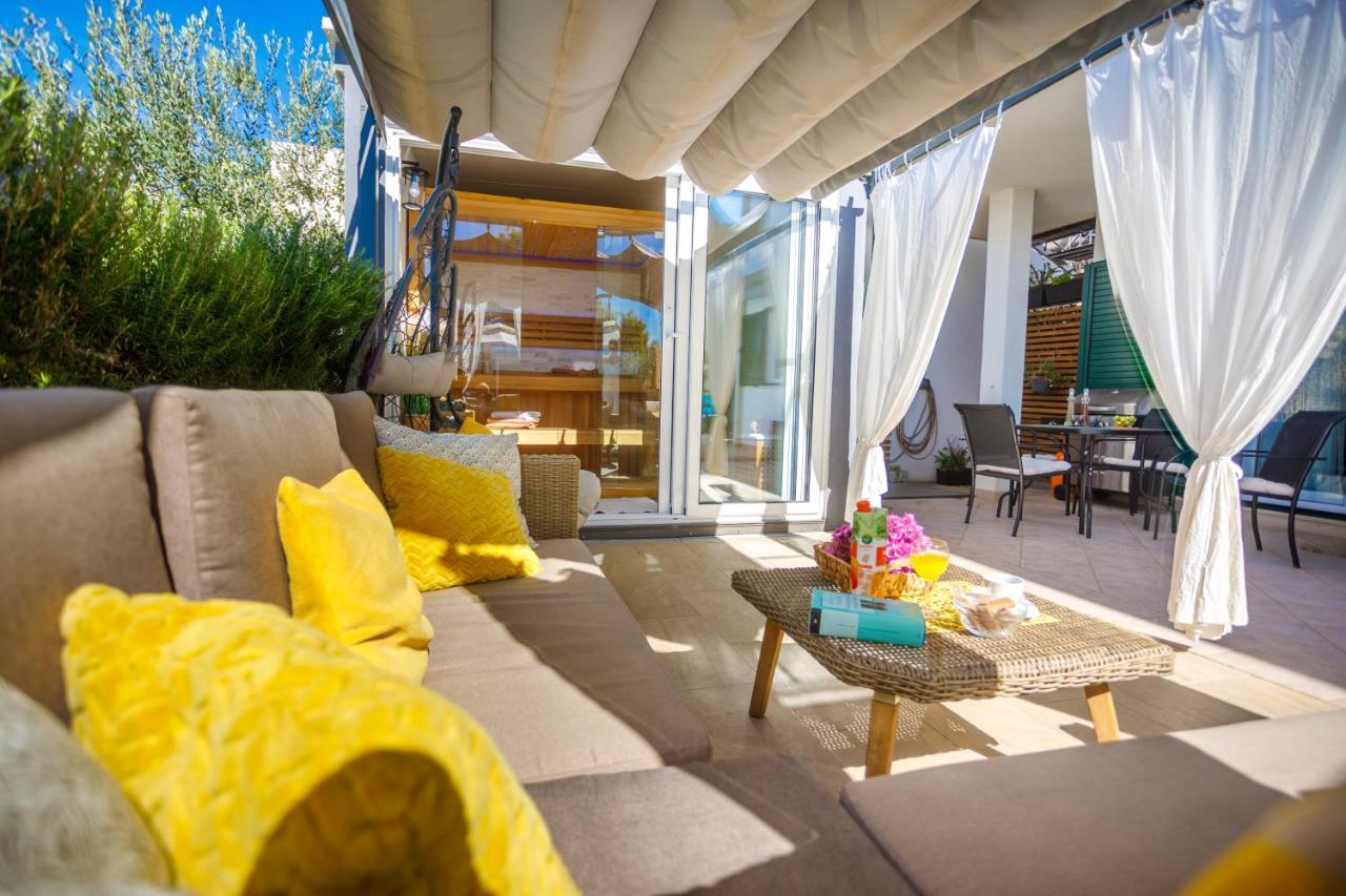 מילנה Nono Jure , Private Pool & Sauna מראה חיצוני תמונה